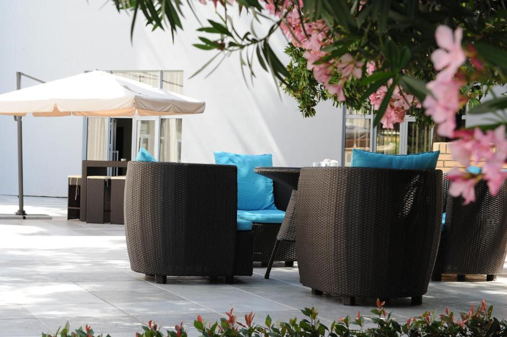 City Hotel Podgorica Eksteriør bilde