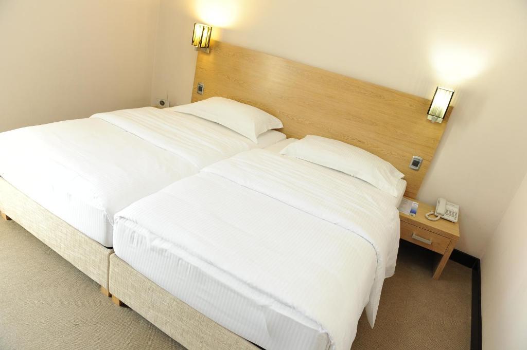 City Hotel Podgorica Rom bilde