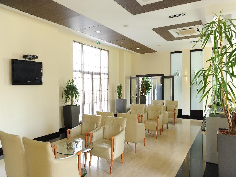 City Hotel Podgorica Eksteriør bilde