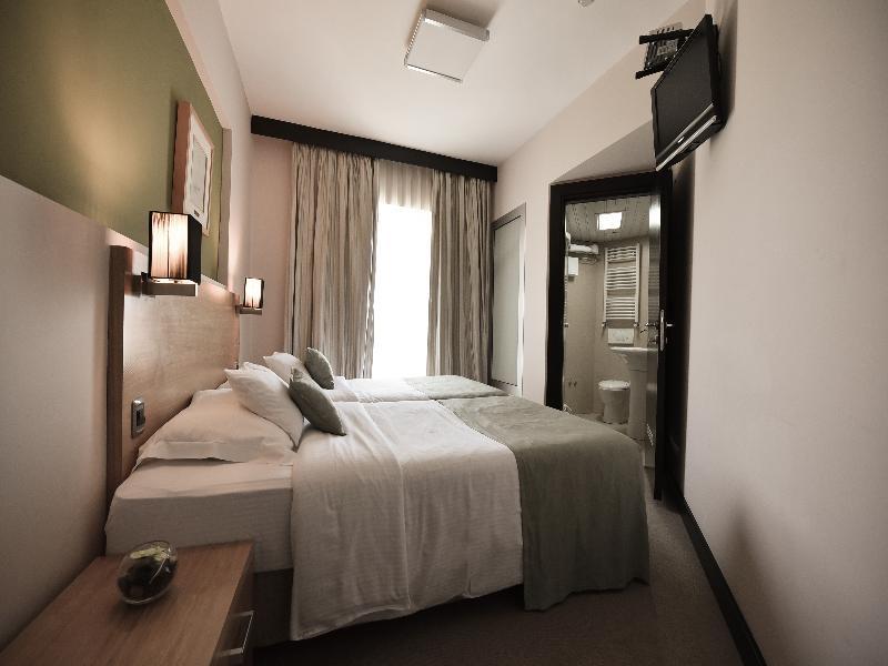 City Hotel Podgorica Eksteriør bilde